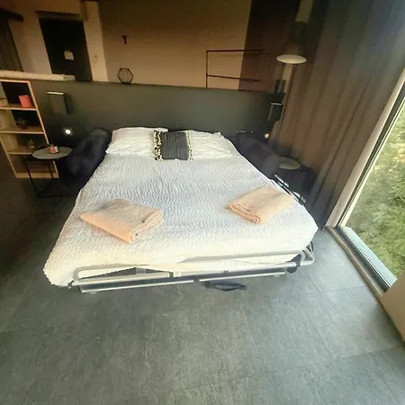 Pensionat Atypique, Jacuzzi & Piscine 4 3*